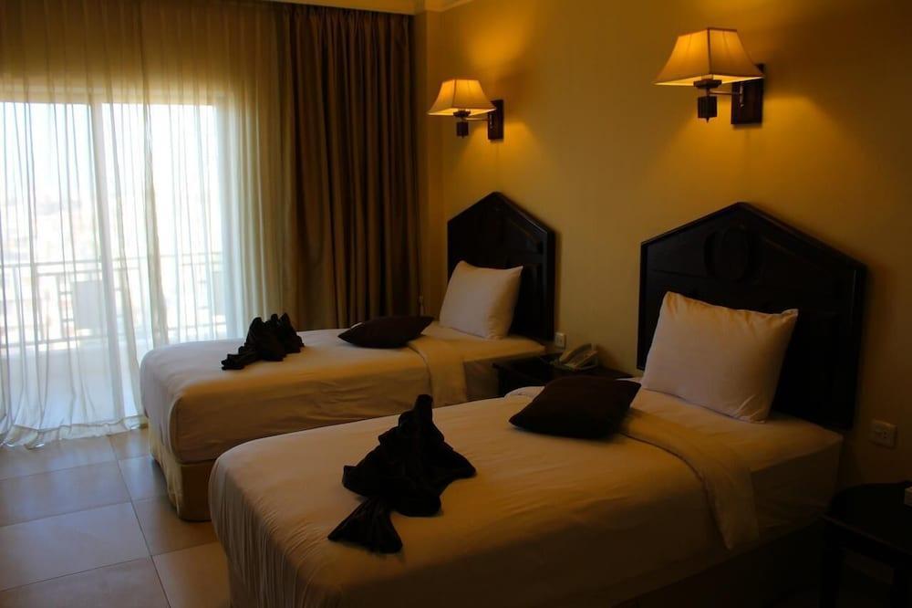 Rest Hills Hotel Amman Ngoại thất bức ảnh
